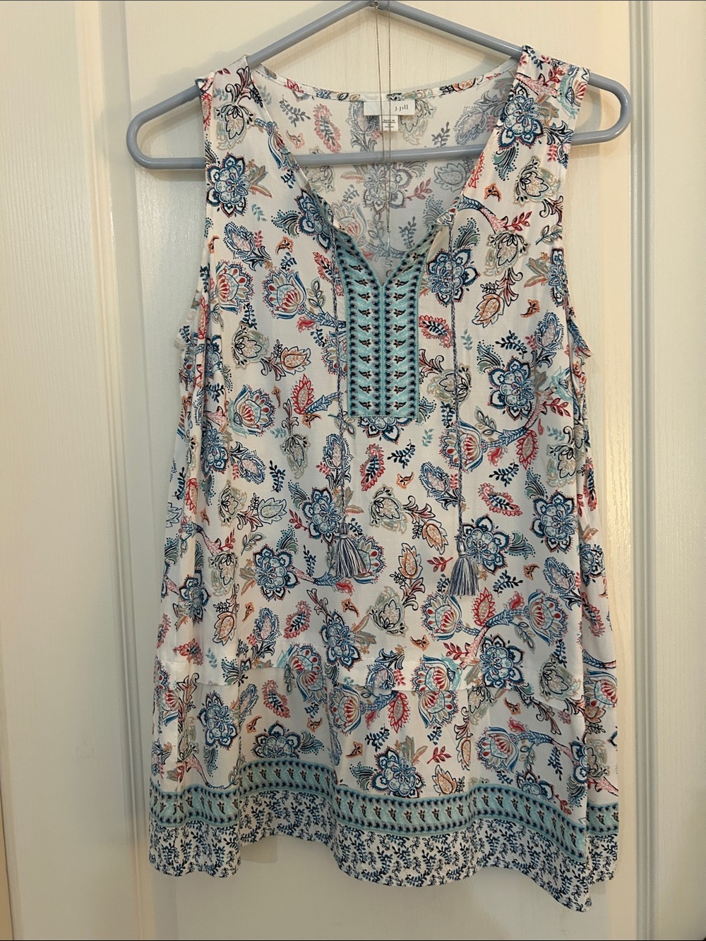 J. Jill White Floral Print Sleeveless Tassel-Cuff Top